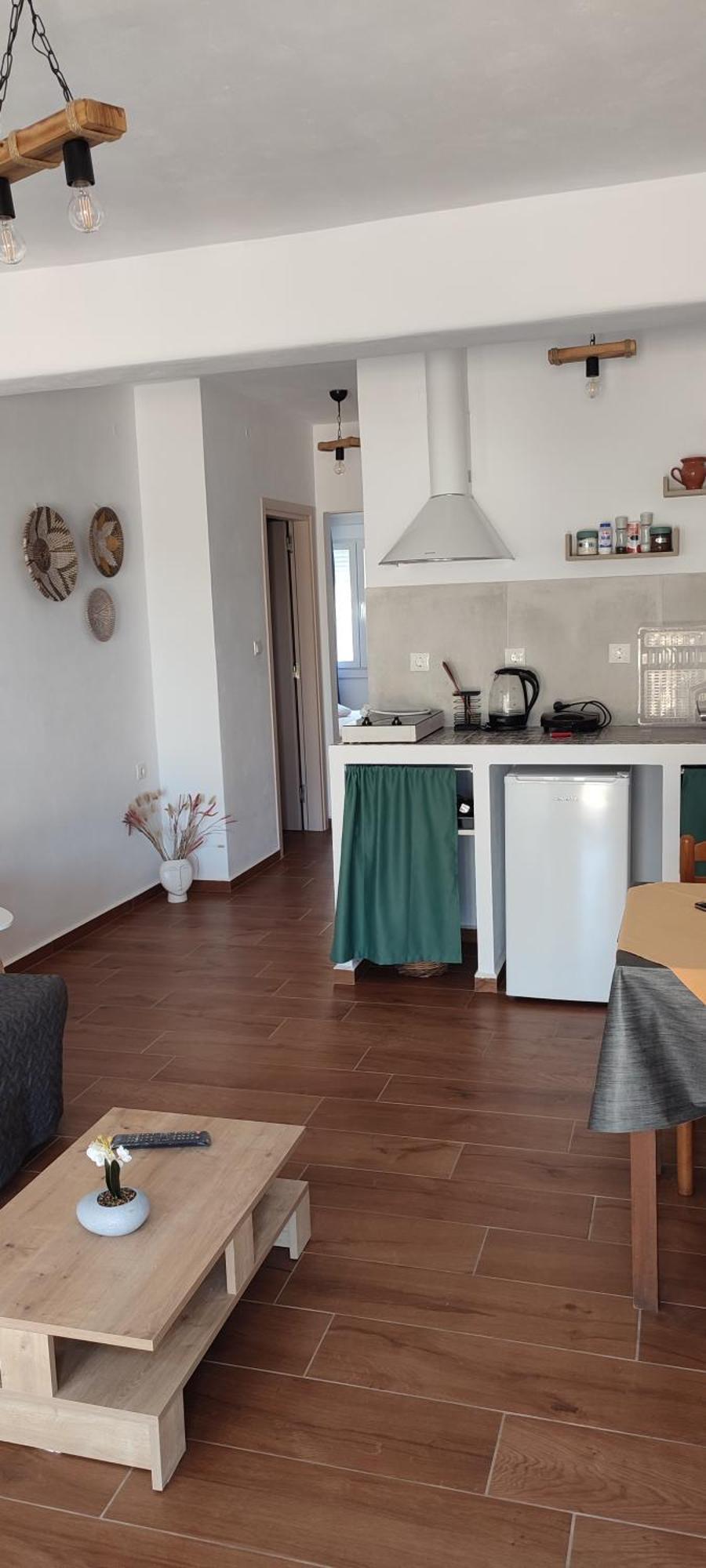 White Lotus Seaside Apartment Кинион Экстерьер фото